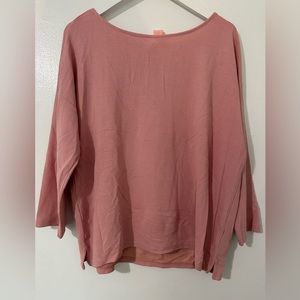 BNWT bow at back top